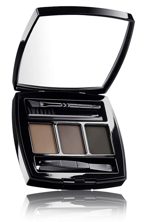 le sourcil de chanel